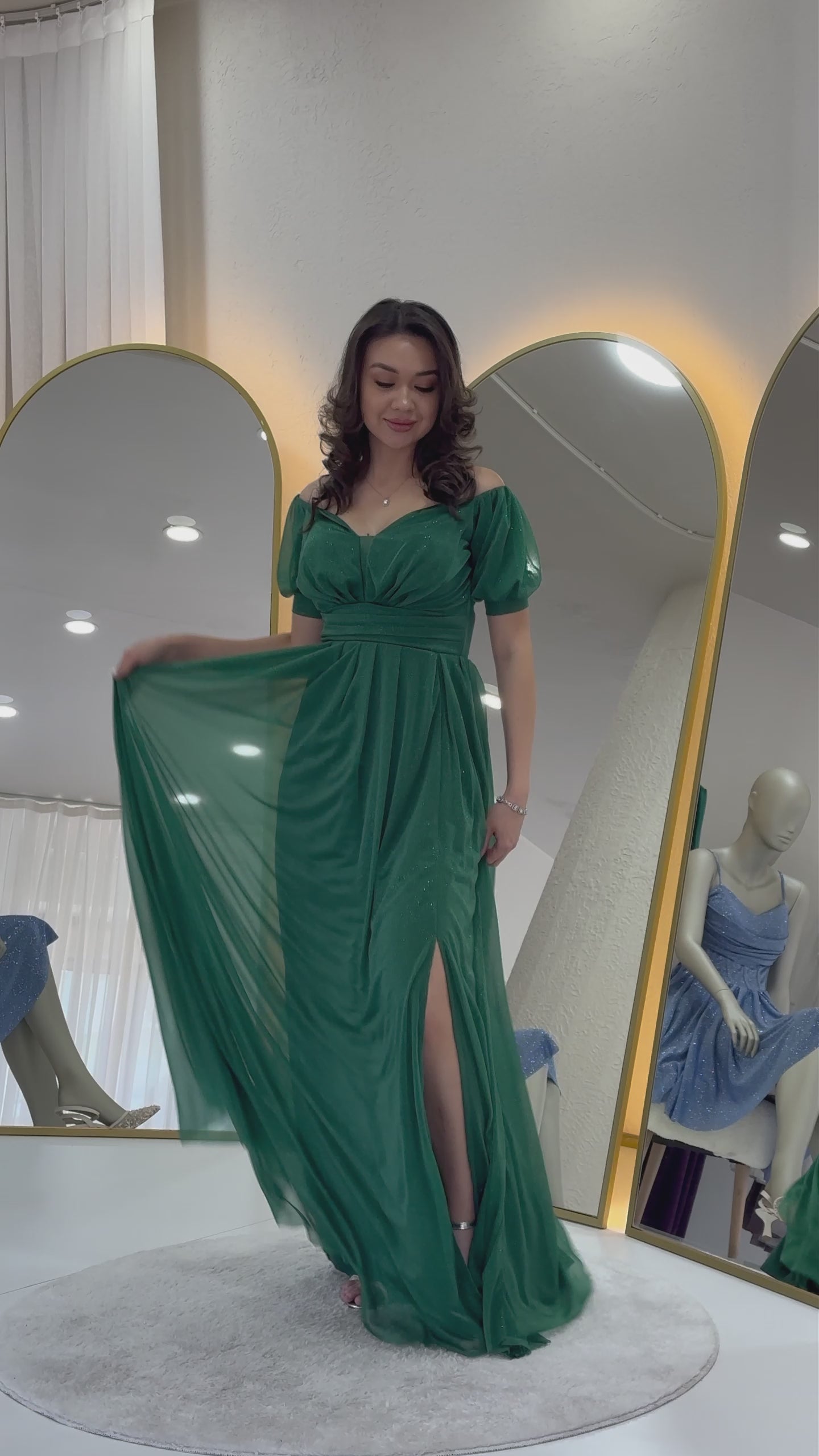Women's Emerald Green Short Sleeve Drapedd Evening Gown