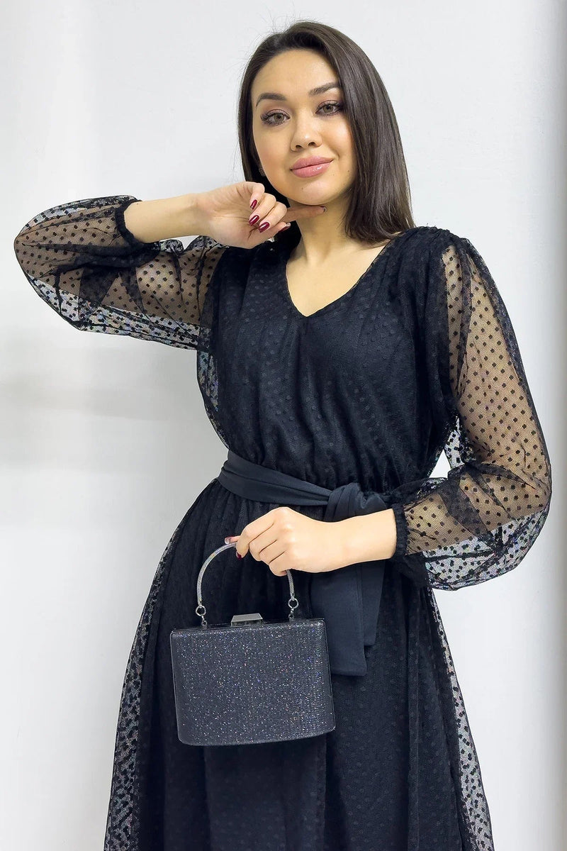 Women's Black Puantiyeli Belted V-Neck Flared Dress