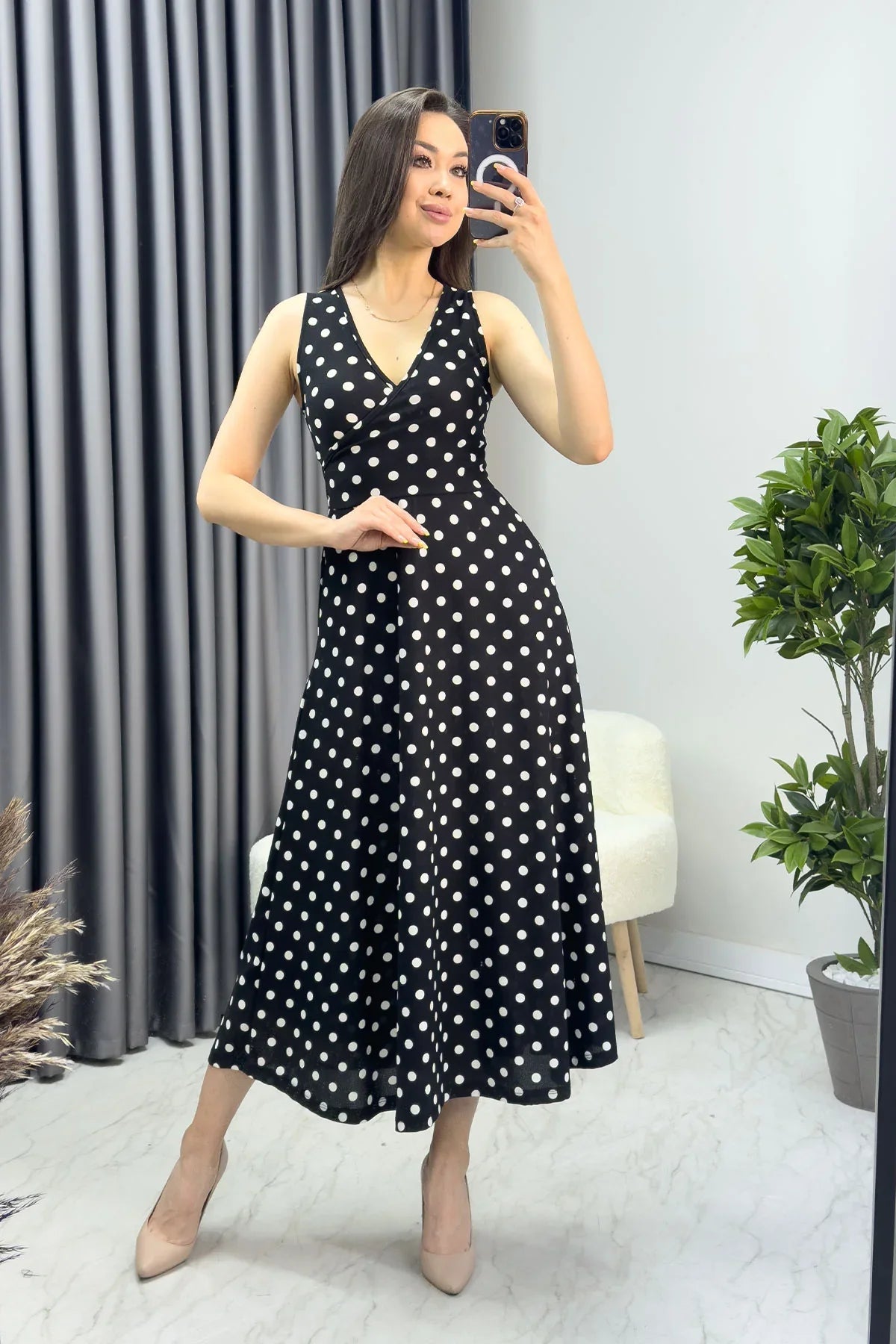 Women's Black Puantiyeli Sleevesuz Dress