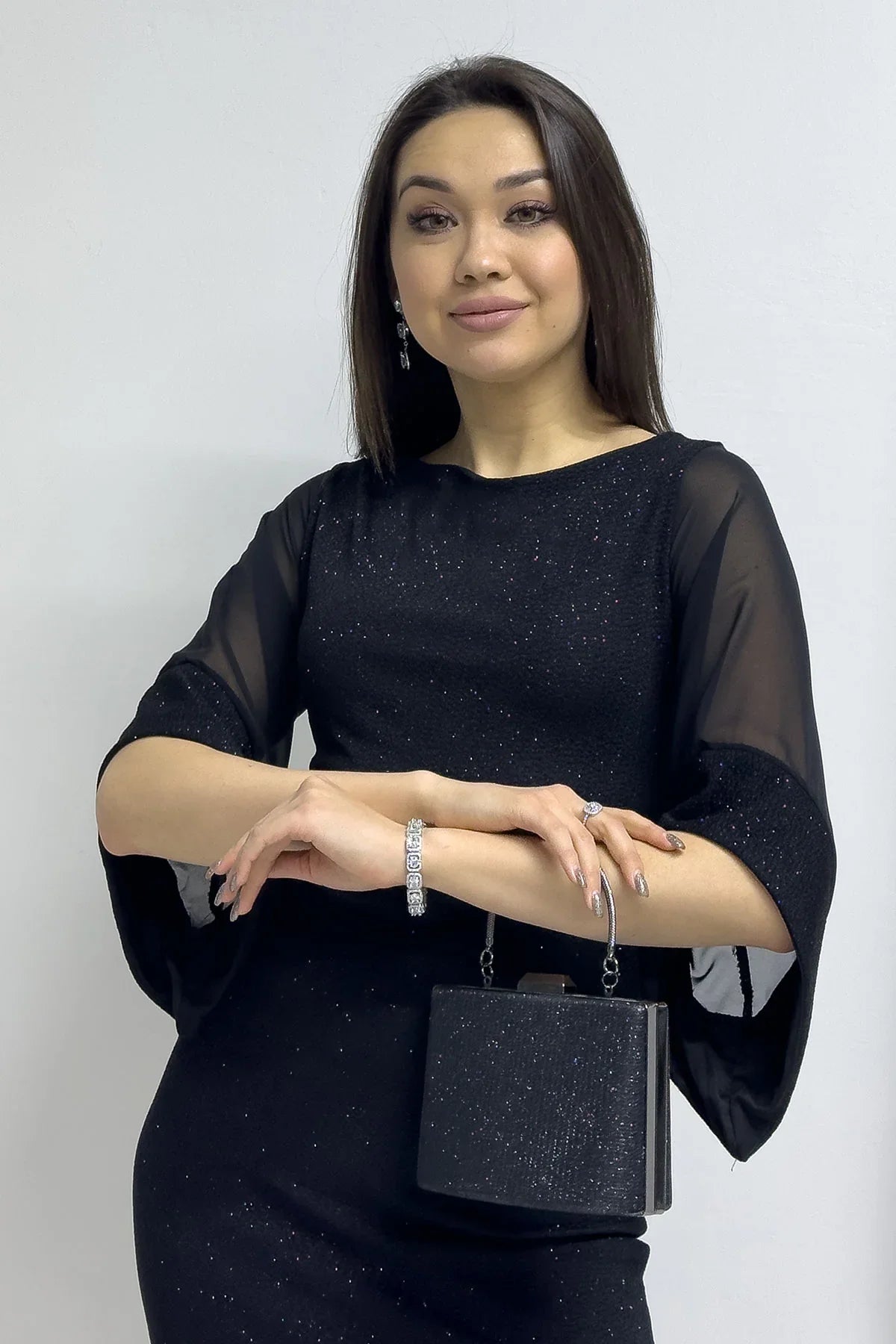 Women's Black Plus Size Sleeveu Chiffon Glitter Midi Evening Gown