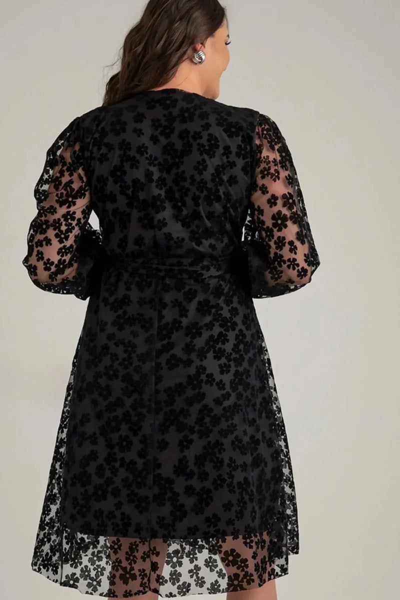 Women's Black Daisy Detail Flocked Print Plus Size Dress