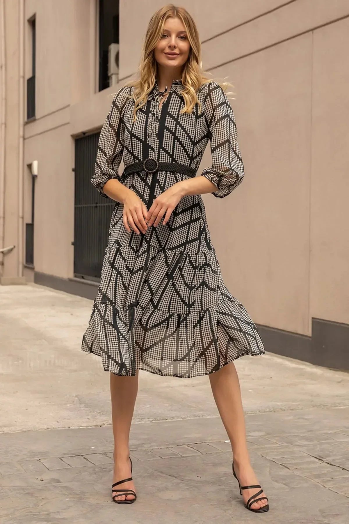 Women's Black Puantiyeli Neck Tie Belted Plus Size Chiffon Dress