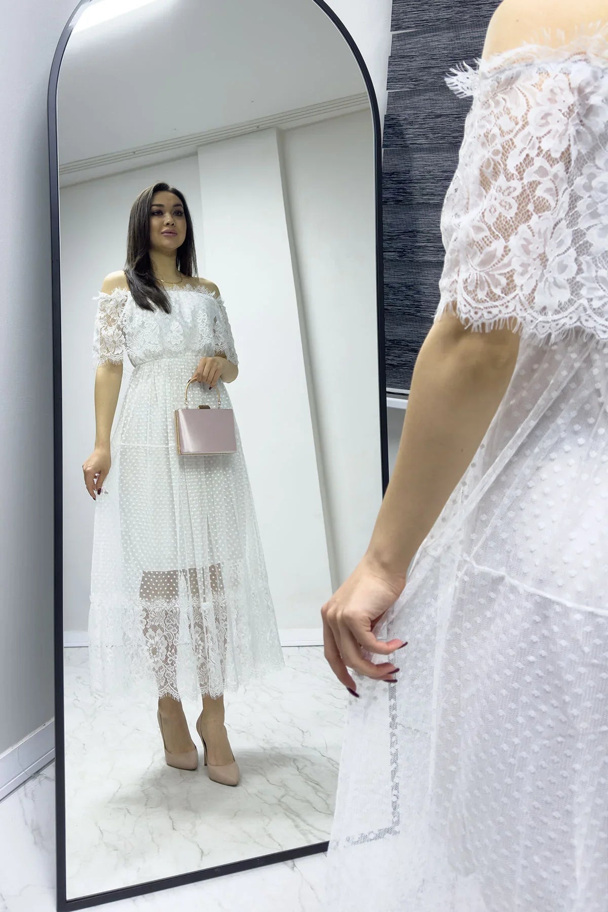 Women's White Güpür Detail Carmen Neck Madonna Plus Size Dress