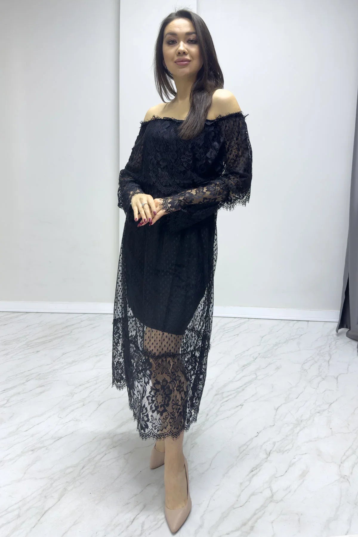 Women's Black Long Sleeve Tulle Carmen Madonna Collar Güpür Plus Size Dress