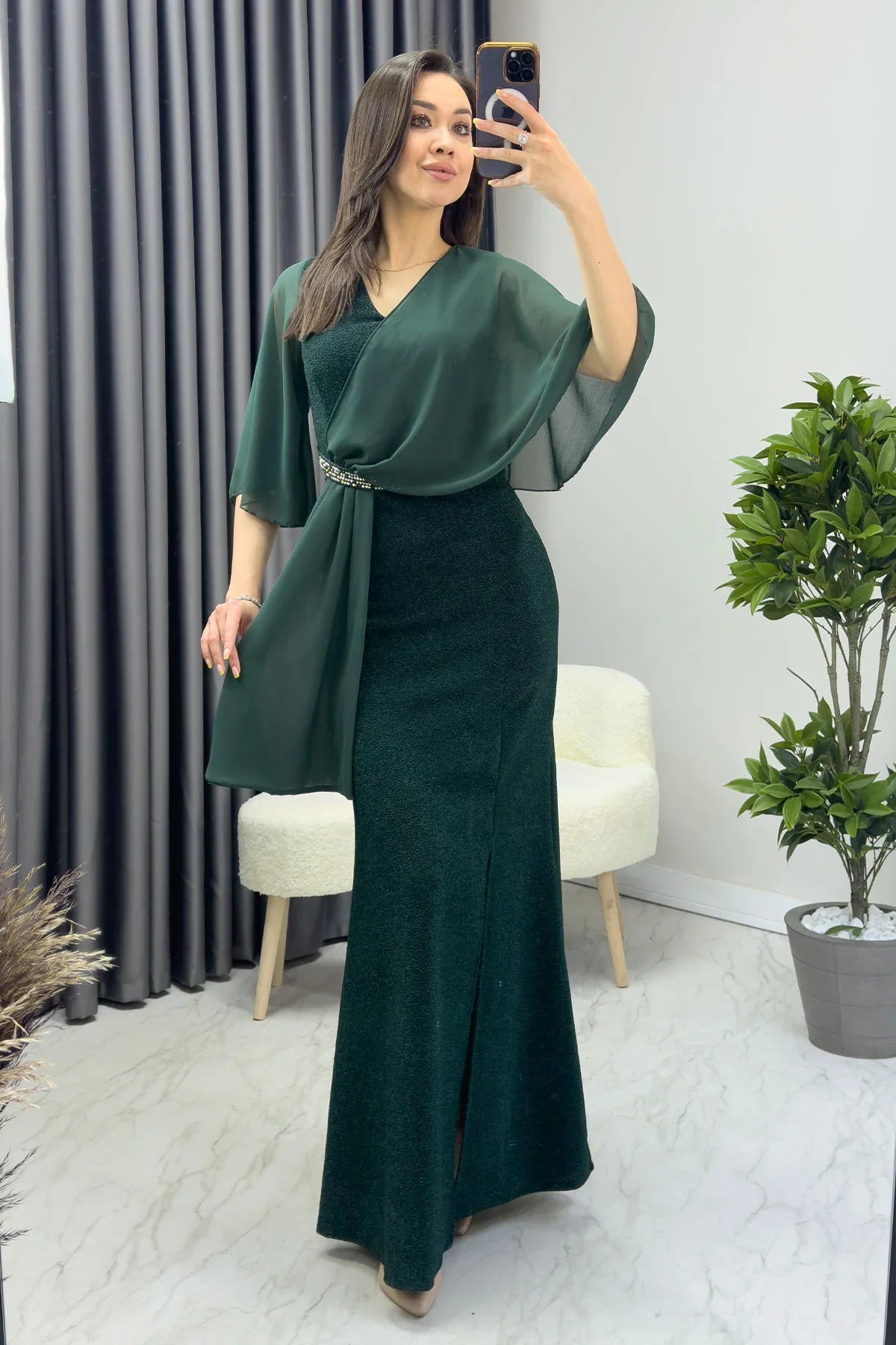 Women's Emerald Green Crystal Embellished Volan Sleeve Glitter Evening Gown