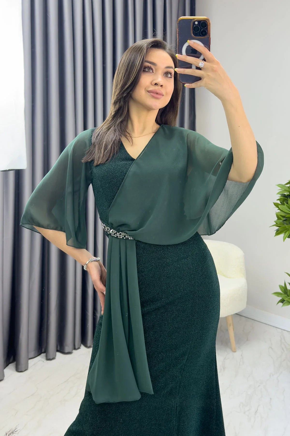 Women's Emerald Green Crystal Embellished Volan Sleeve Glitter Evening Gown