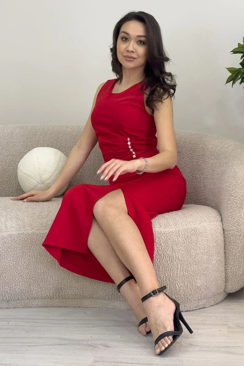 Women's Red Sleeveless Taş Detail Midi Slit Pencil Dress